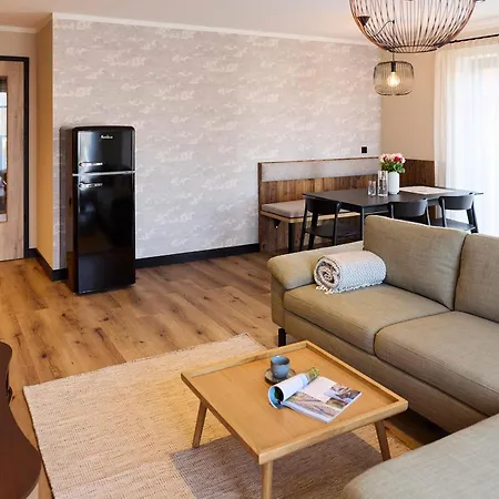 Binnendiek Haus 1 10 *